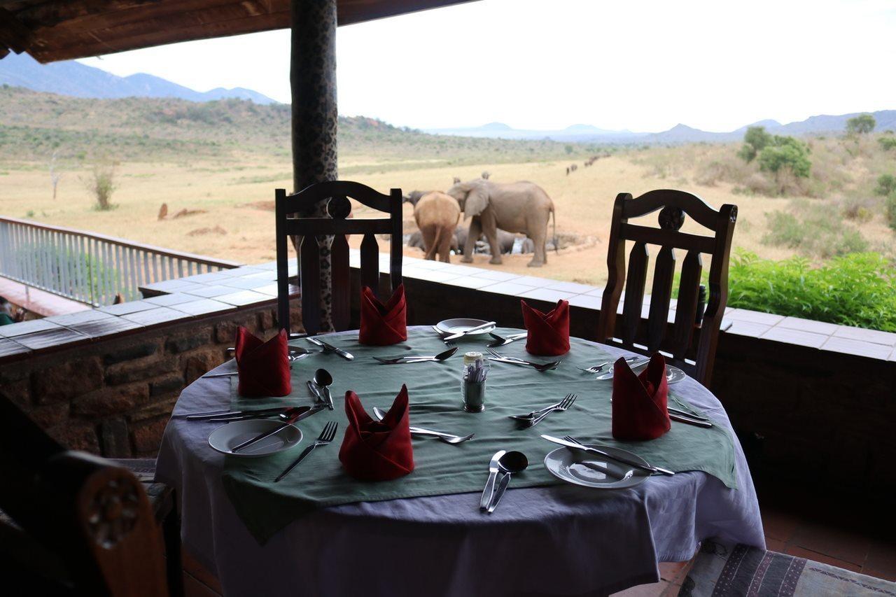 Ngulia Safari Lodge Tsavo Zewnętrze zdjęcie
