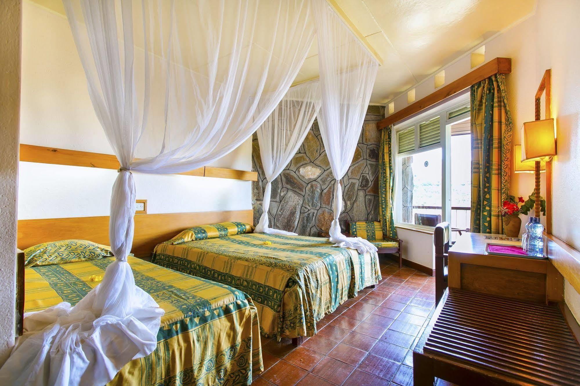 Ngulia Safari Lodge Tsavo Zewnętrze zdjęcie